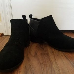 Tom black/gray bootie